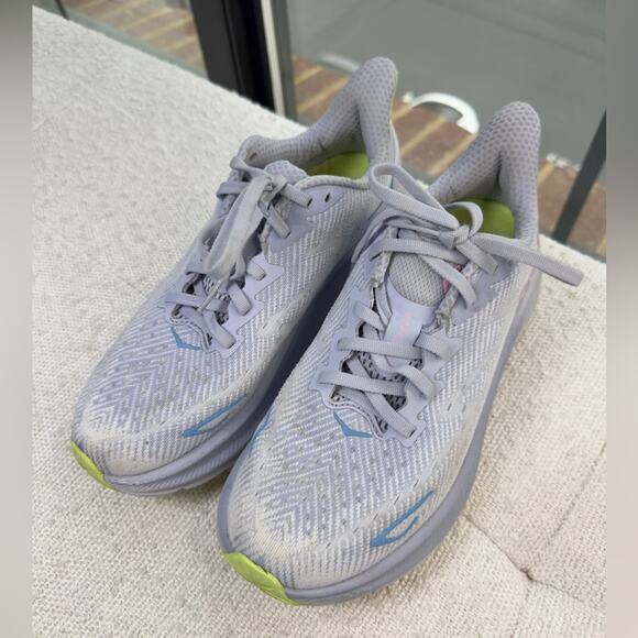 Hoka One One Clifton 9 Women's  Running Shoes (NIB) GLLS Gull / Sea Ice Size 8 - Picture 6 of 13